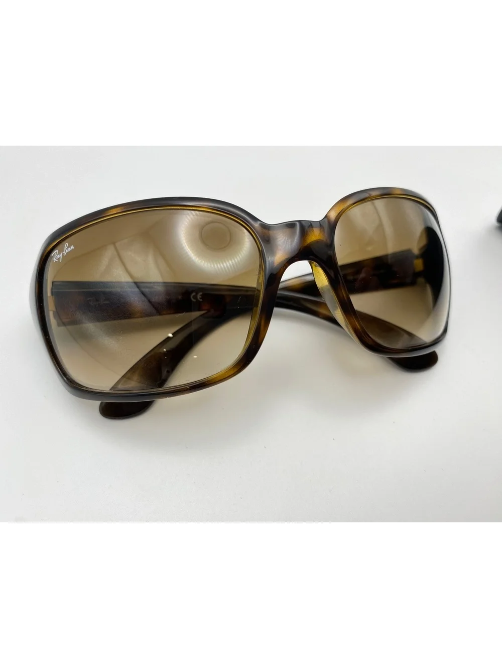 Ray-Ban these ray